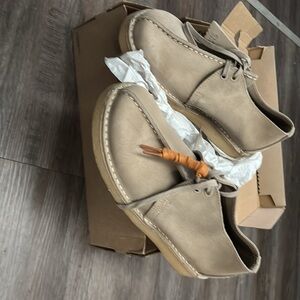 Clark’s New never worn - I did remove tags